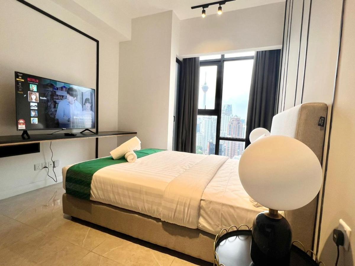 The Axon Suites Bukit Bintang By Cozy Stay Kuala Lumpur Exterior photo